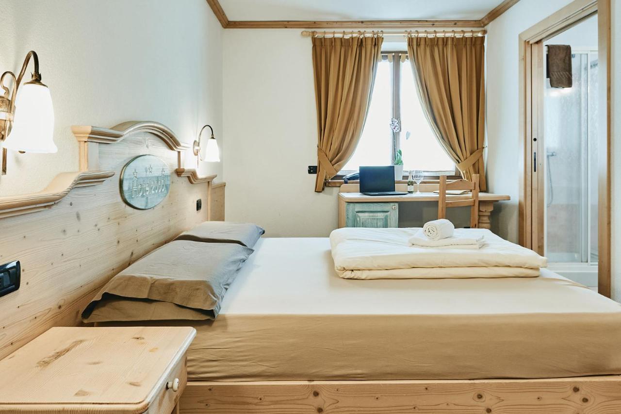 ליביניו Hotel 2000 מראה חיצוני תמונה